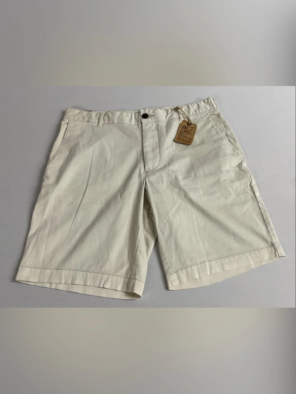 Brand New-Men’s Faherty Stone Flat-Front Chino Shorts